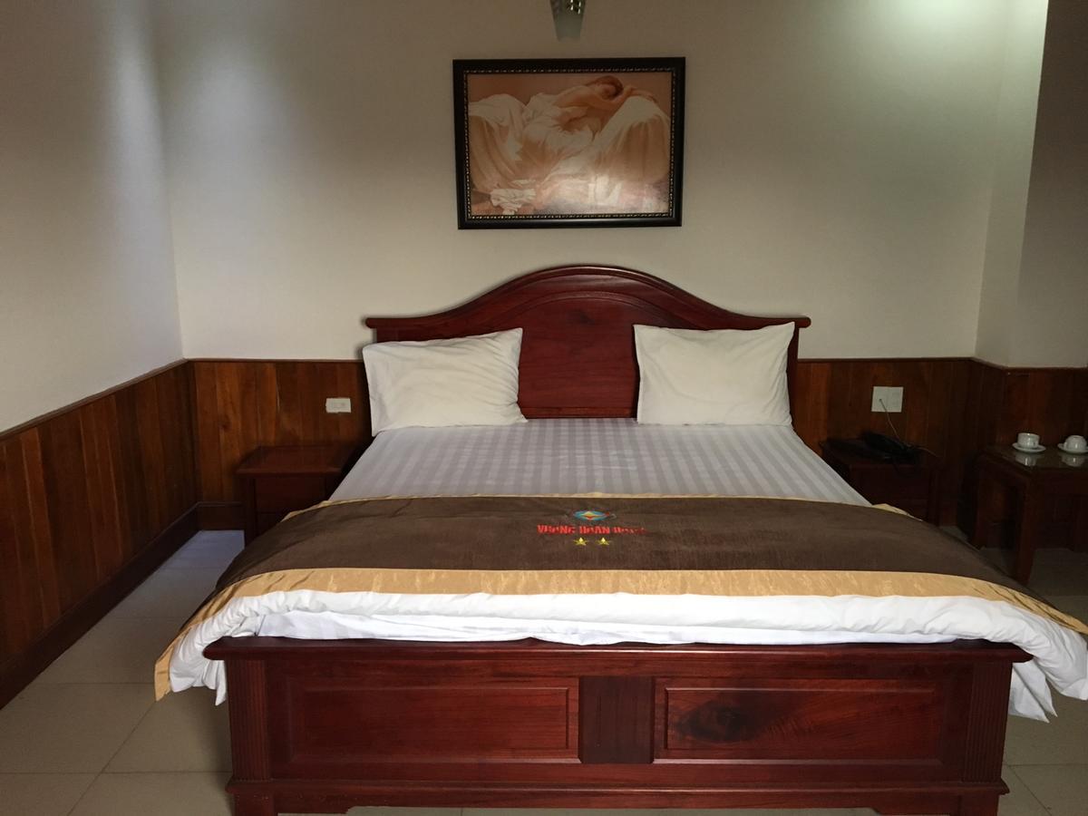 Vuong Hoan 2 Hotel Vinh Exterior photo